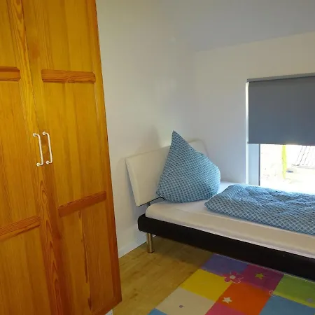 Sunny Side Apartament *
