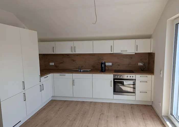 Sunny Side Apartment